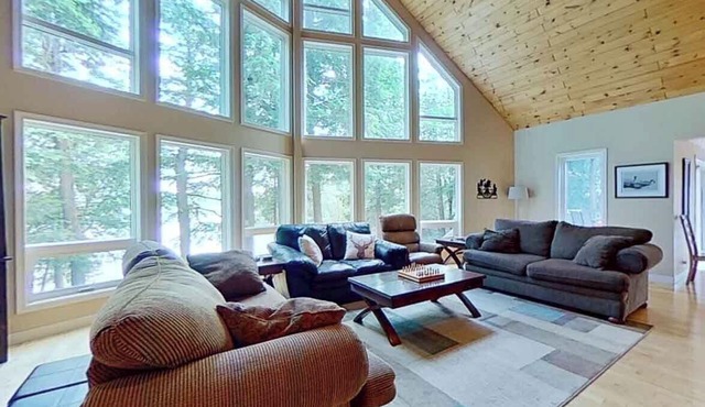 Mag-nificent Cottage