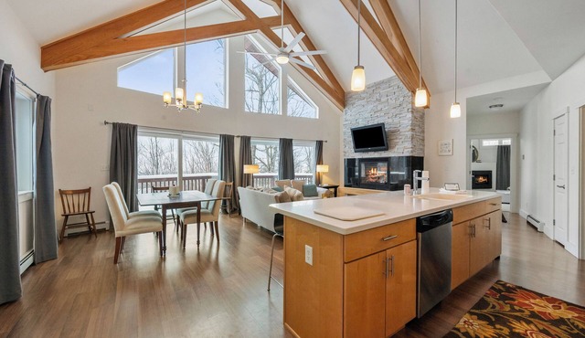 Magalloway Loop Home 27 - Large family home at Saddleback