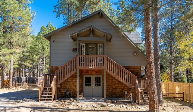 Magdalena Cottage on 1/2 acre