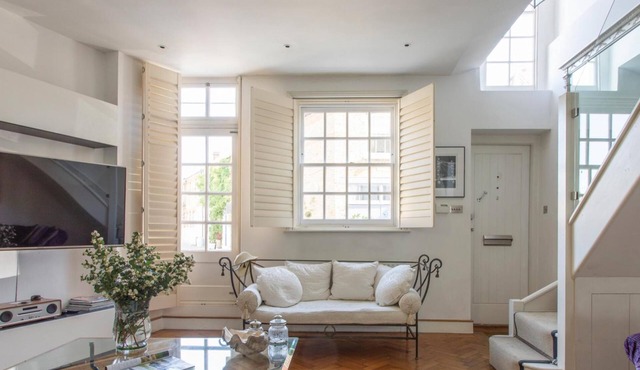 Magenta – 3 Bedroom Home by Battersea Park