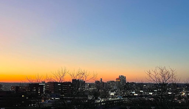 Magic City Overlook walk to Nightlife, St.Vincent's, and UAB