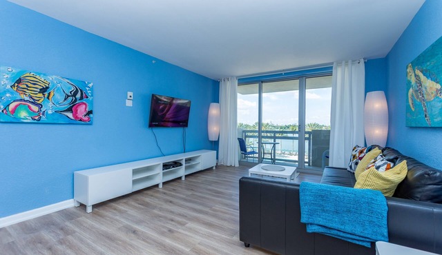 Magical Bay & Skyline Views at Flamingo South Beach