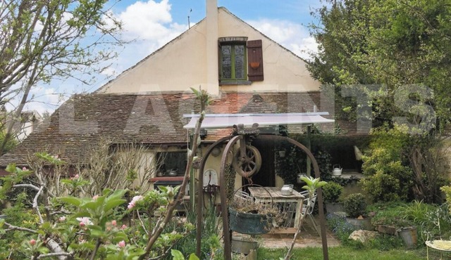 Magical Cottage with Garden