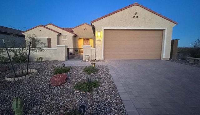 Magical Desert Setting - Vacation, Corporate, Short-Term, Available until 12/31
