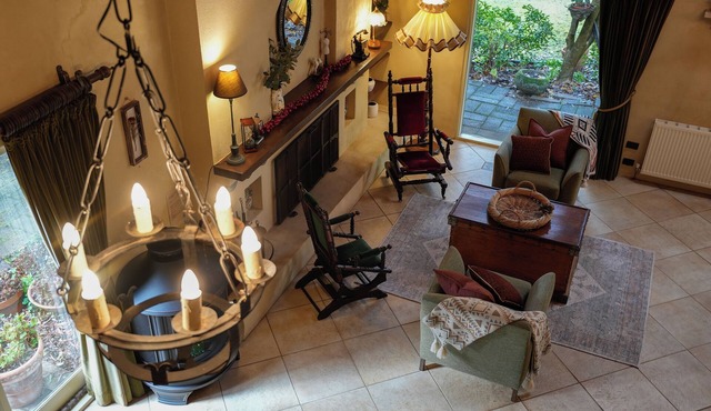 Magical Hideaway in the Hills of Emerald