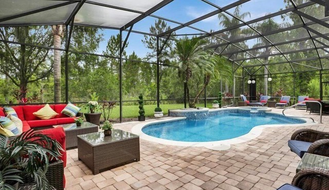 Magical Memories 5 BR Spacious Pool/Spa Home