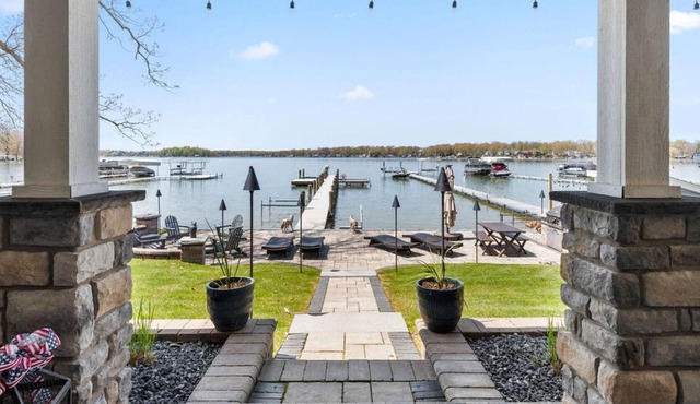 Magician Lake Breeze | Stunning Water Views | Private Pier & Shoreline Fire Pit