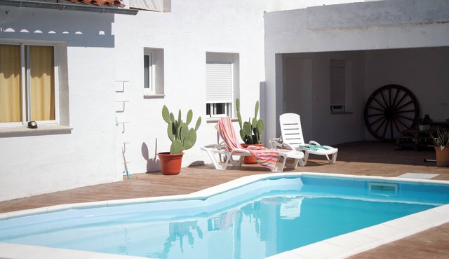 Magnífica Casa Rural con Piscina Climatizada