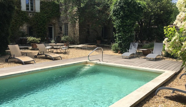 Magnifique Magnanerie 18ieme Dans un Village Médiéval, 5duzes, Jardin Piscine