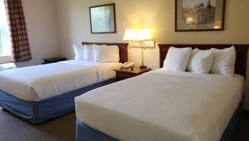 Magnason Hotel West Liberty