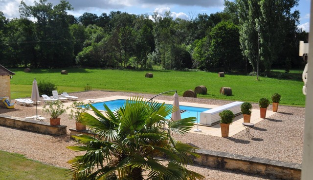 MAGNIFICENT PERIGOURDINE PROPERTY WITH POOL AND TENNIS