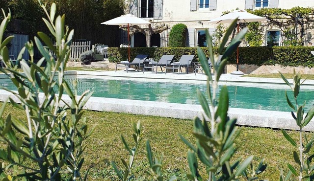 Magnificent Provencal farmhouse in Maussane-les-Alpilles