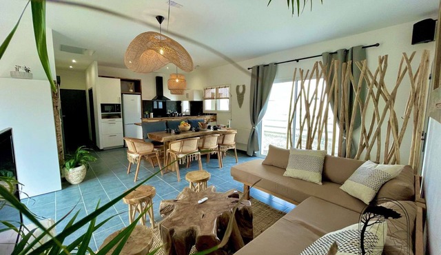 Magnificent villa/Close to the beach