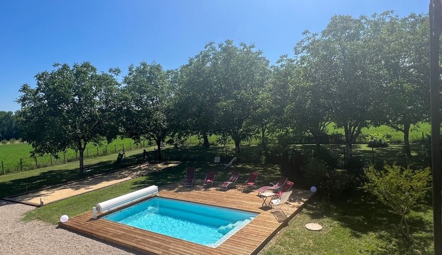 Magnificent old farmhouse in Périgord Noir rated 4 stars