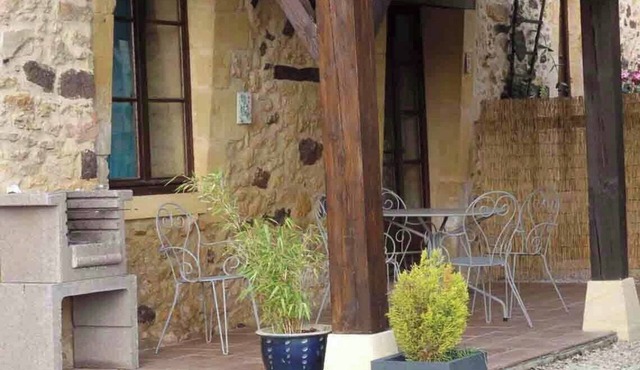 Magnificent 5-person gîte, black Périgord, heated swimming pool, tennis, golf, .
