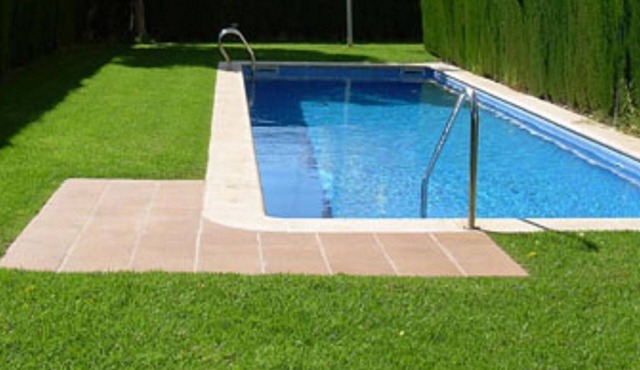 Magnificent apartment with air conditioning, WIFI, swimming pool next to the beach