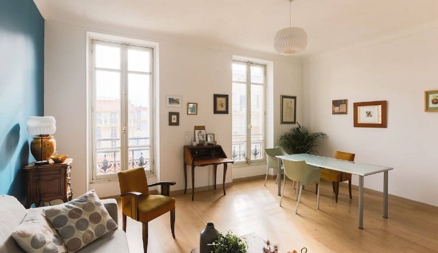 Magnificent charming apartment in the center of Nice