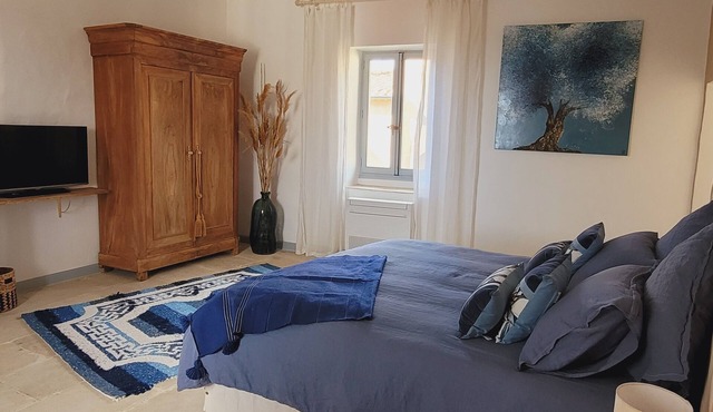 Magnificent Duplex apartment: balneo, spa, swimming pool