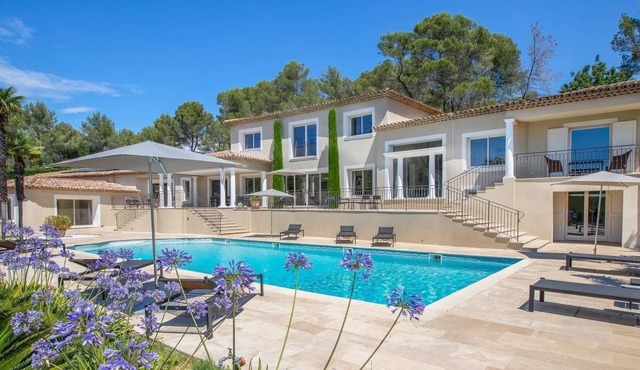 Magnificent ecological luxury property between Nice and Cannes