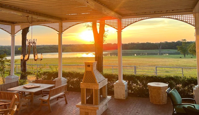 Magnificent Escape on 400 Acres