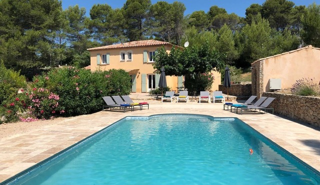 Magnificent family villa with heated pool near village