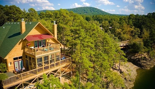 Magnificent Four Bedroom, Two 1/2 Bath luxury, log-sided Harbor North cottage with incredible views of Lake Ouachita. by RedAwning