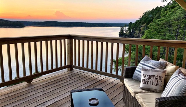 Magnificent Four Bedroom, Two 1/2 Bath luxury, log-sided Harbor North cottage with incredible views of Lake Ouachita. by RedAwning
