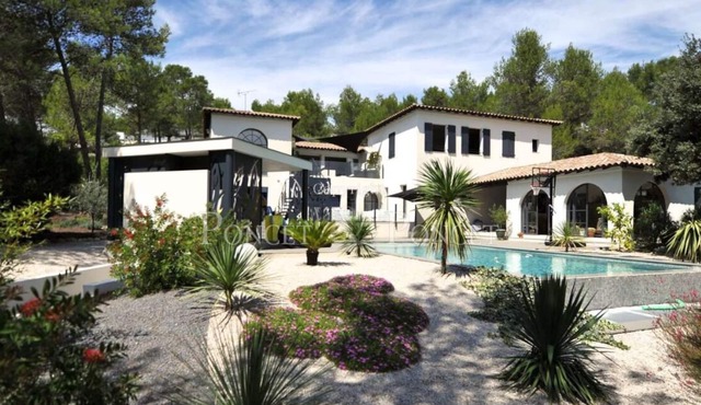MAGNIFICENT VILLA ST GELY DU FESC Montpellier