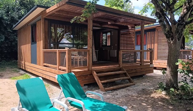 Magnificent 2-bedroom chalet sleeps 5