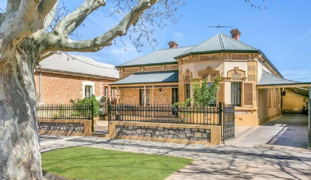 Magnificent Freestone Villa in vibrant North Adelaide. Make it your haven.