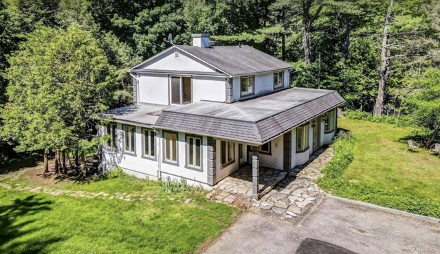 Magnificent Gated Compound with 3 acres of land with river