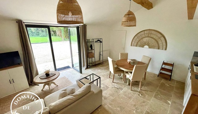 Magnificent gîte between countryside and vineyards