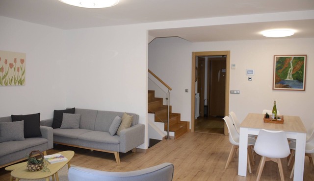 Magnificent home for families and groups in Irun, close to the mountains and the beach