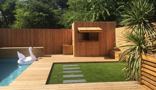 Magnificent large house with swimming pool, air conditioning, Bordeaux