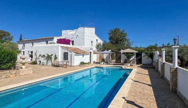 Magnificent Mas - 6 hectares of absolute calm - swimming pool - 3 km from the sea