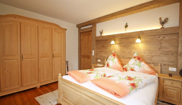 Magnificent mountain view* 140 sqm, 4-star family apartment with southwest-facing terrace in Marquartstein