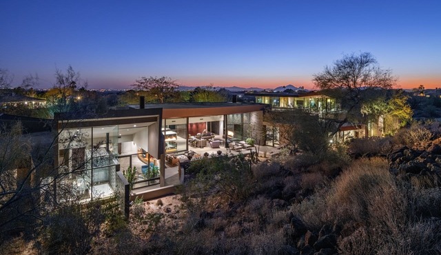 Magnificent Mountainside Estate with Ultimate Privacy