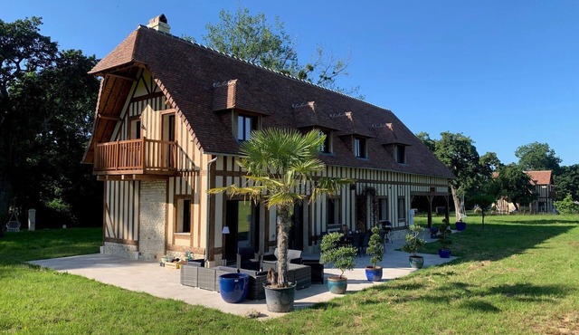 Magnificent Normandy house 5 minutes from Deauville