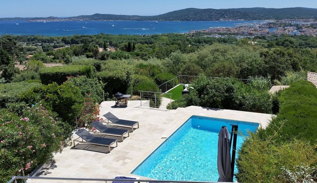Magnificent panoramic sea view breathtaking on St-Tropez gulf !