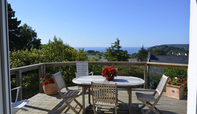Magnificent Panoramic View of Douarnenez Bay, sleeps 8