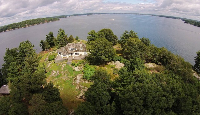 Magnificent Private Island in one of America’s Most Beautiful and Fun Rivers