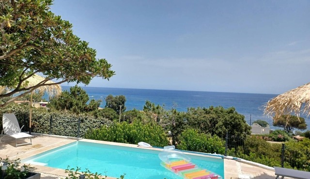 Magnificent rental * sea view 6 persons private swimming pool