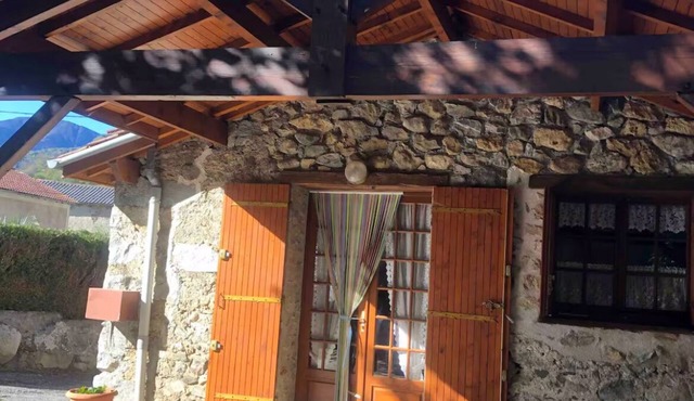 Magnificent rustic chalet in the heart of the mountains