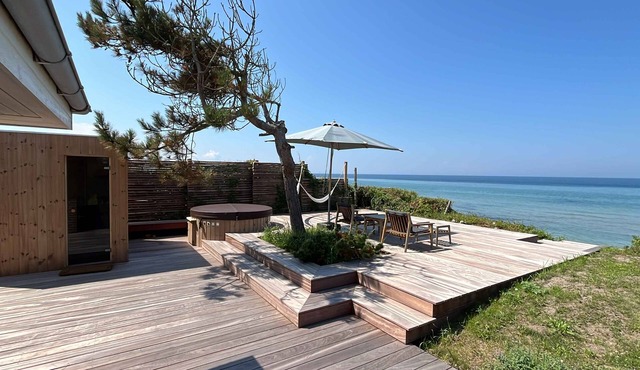 Magnificent seaside villa with stunning views
