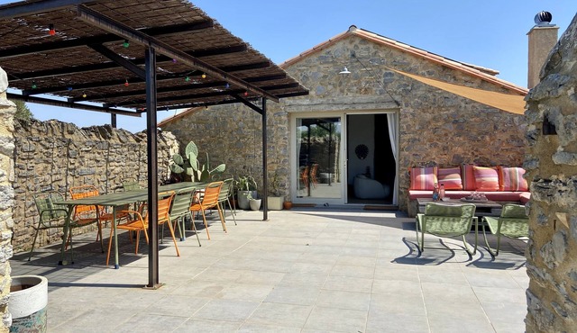 Magnificent stone sheepfold in the garrigue - all comforts - La Palme (11)