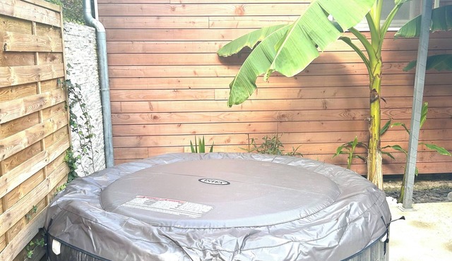 Magnificent Studio Pool and SPA