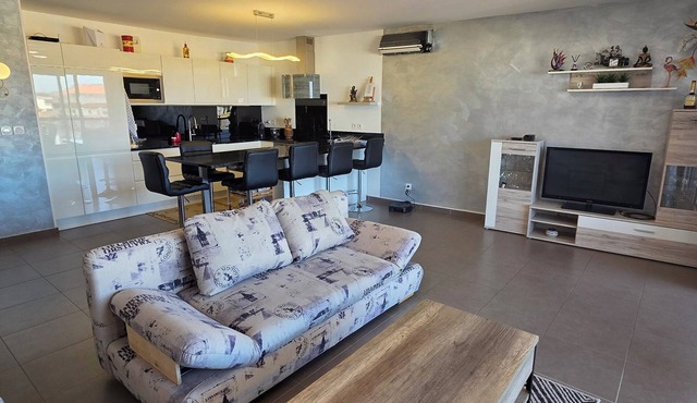 Magnificent T3 apartment in St-Raphël