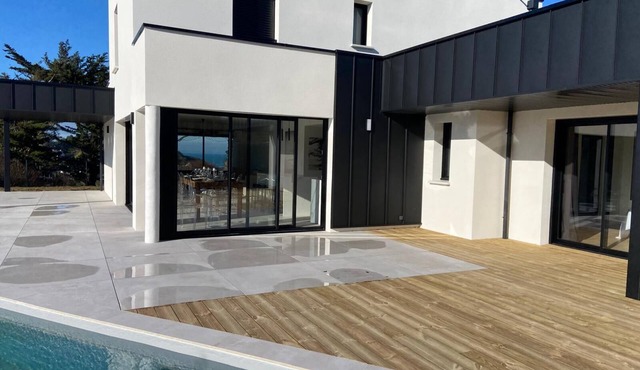 Magnificent villa with swimming pool, a stone's throw from the Port de Dahouet, Pléneuf Val Andre.