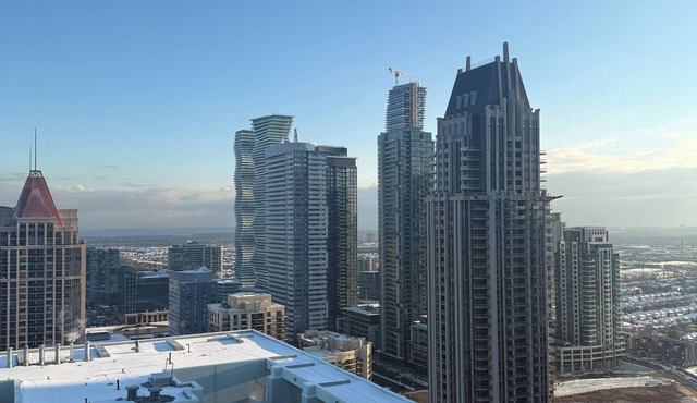 Magnificent views from the Heart of Mississauga Square One