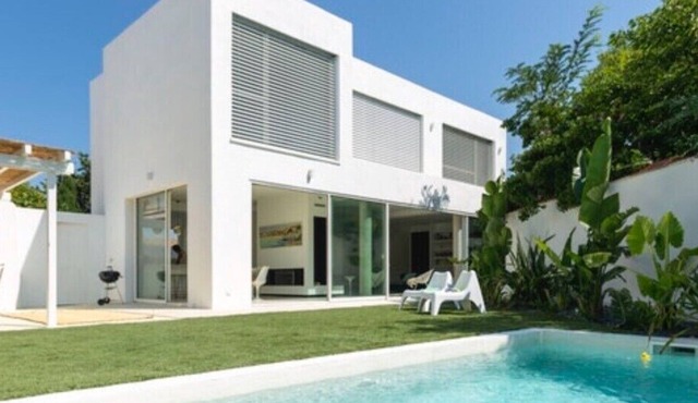 Magnificent villa 2 steps from the sea